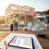 注文住宅の予算オーバーを防ぐ!削れる項目と賢い優先順位